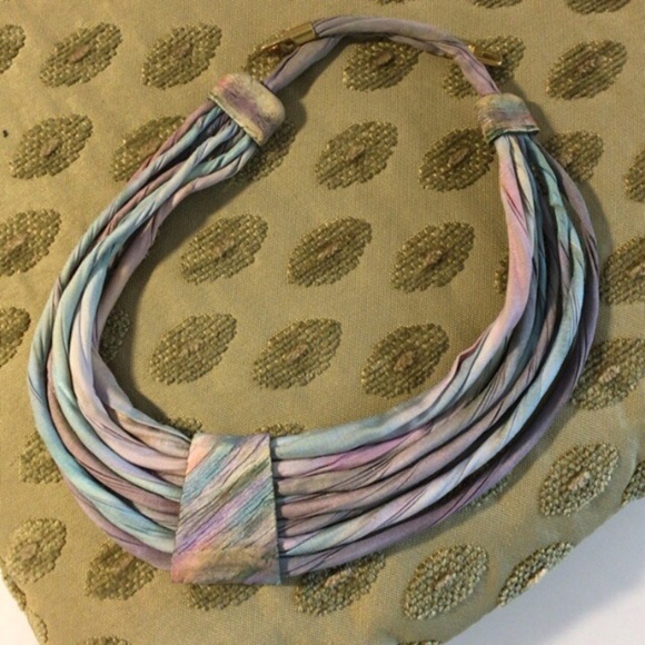 Handmade 1990’s Artisan Silk Necklace - Length = 18” - Picture 4 of 7